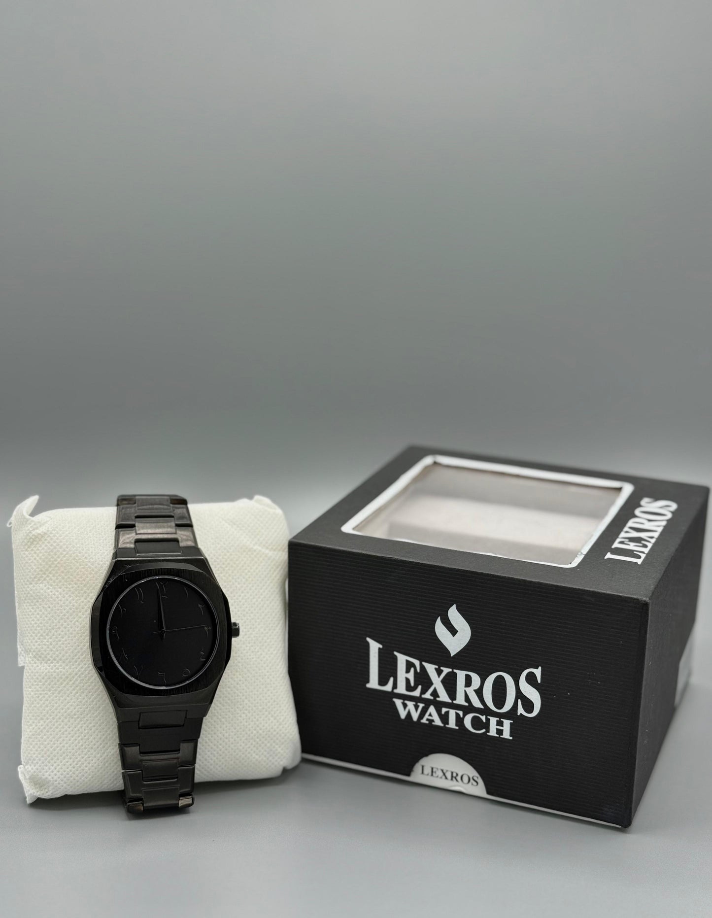 Aura Black Stainless Steel Men's Luxury Watch – Stylish & Durable Timepiece