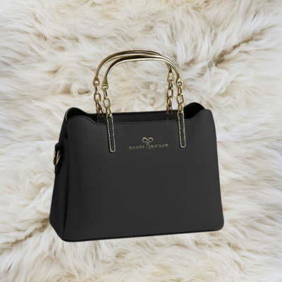 Elegant Handbag with Golden Chain Handles – Glimzia Women’s Fashion