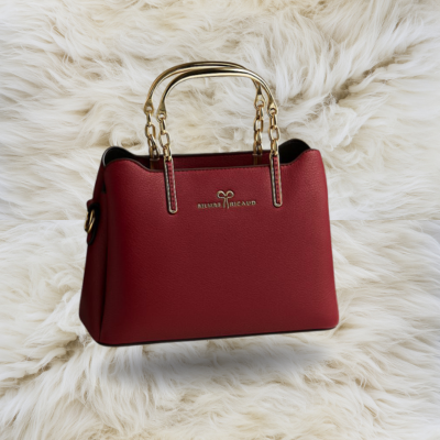 Elegant Handbag with Golden Chain Handles – Glimzia Women’s Fashion