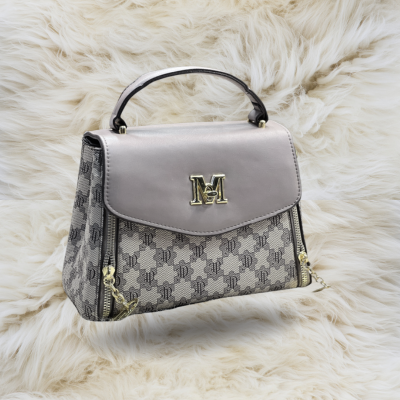 Trendy Designer Handbag for Women – Pink & White Tote with Gold M Logo