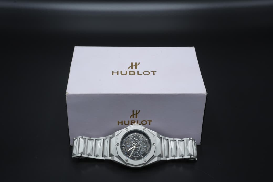 Hublot Luxury Stainless Steel Men's Watch – Premium Skeleton Dial Design